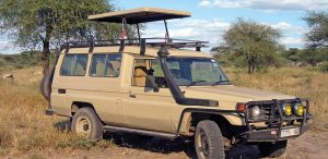 Safari landcruiser hire in Uganda 4x4